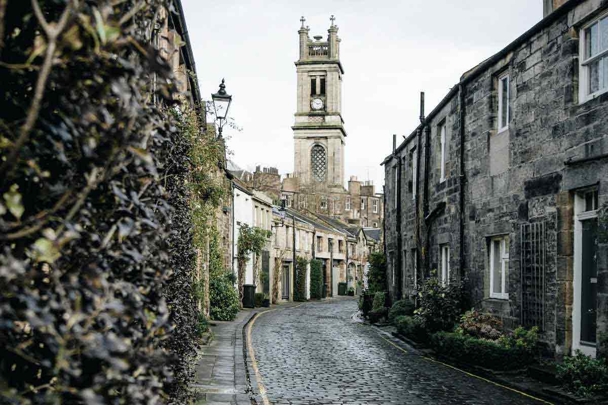 Edinburgh Car Hire Sixt rent a car Edinburgh Car Hire Sixt rent a car