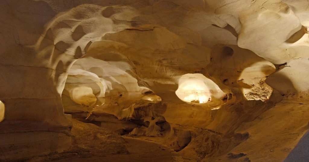 Longhorn Cavern State Park