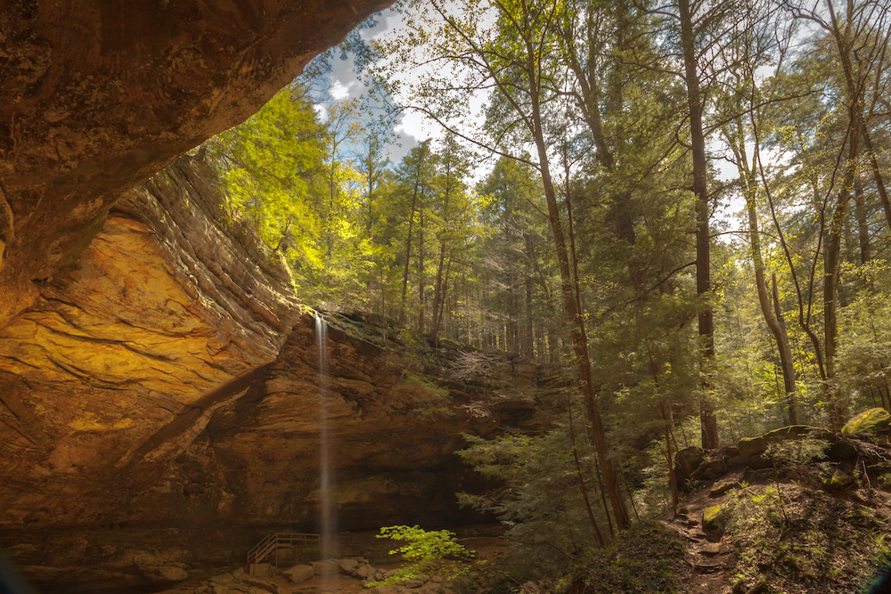 Ash Cave - Hocking Hills State Park | Glamping Destination | SIXT