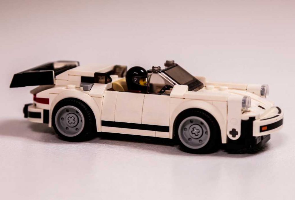 White LEGO car