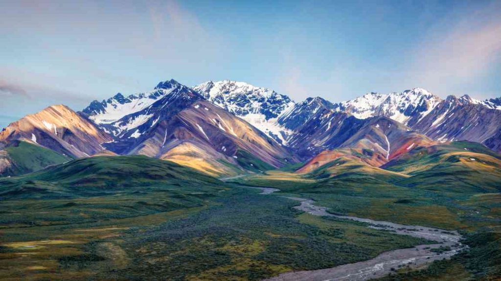 Mountains and valley in Denali National Park