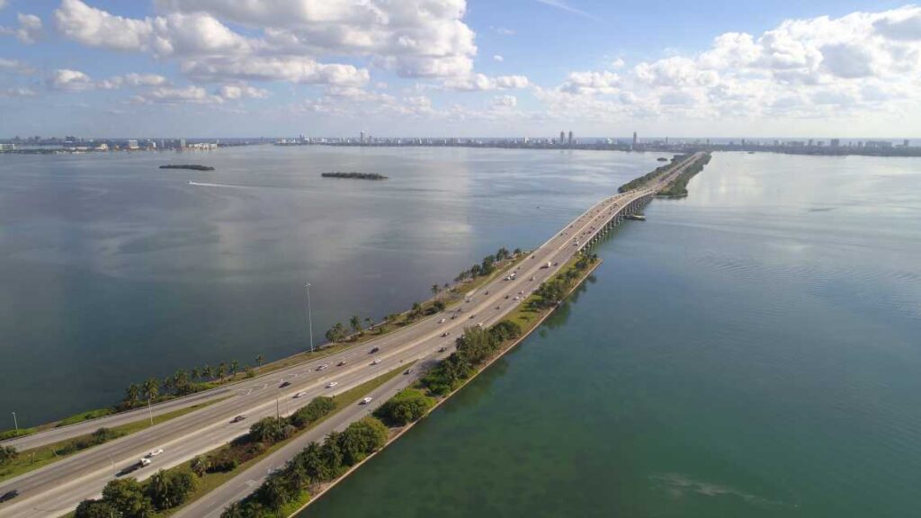 long multilane julia tuttle causeway bridge connecting miami and miami beach over the water