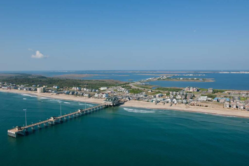 long beach with houses near nags head, north carolina in the outer banks