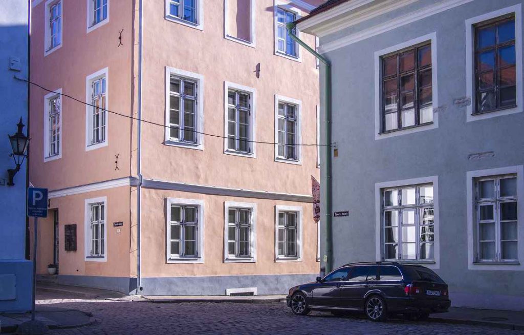 Driving Tips for Estonia SIXT rent a car Magazine